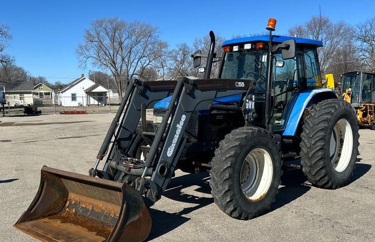 2006 New Holland TM120